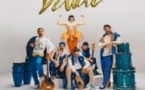 Deluxe