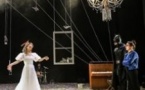 Une Pièce Sous Influence - Le Carré Sévigné