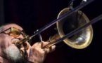 #Résidence Glenn Ferris "New-Tet"