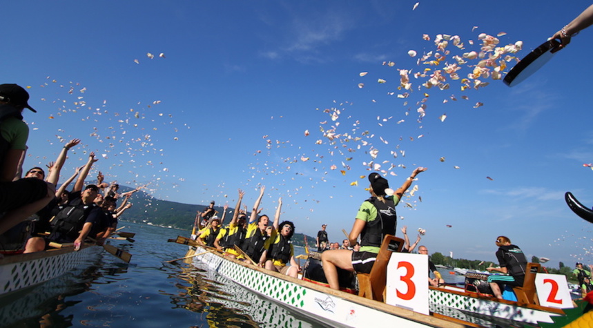 11° édition du Festival Dragon Boat d'Annecy les 1er et 2 octobre 2016 11° édition du Festival Dragon Boat d'Annecy les 1er et 2 octobre 2016