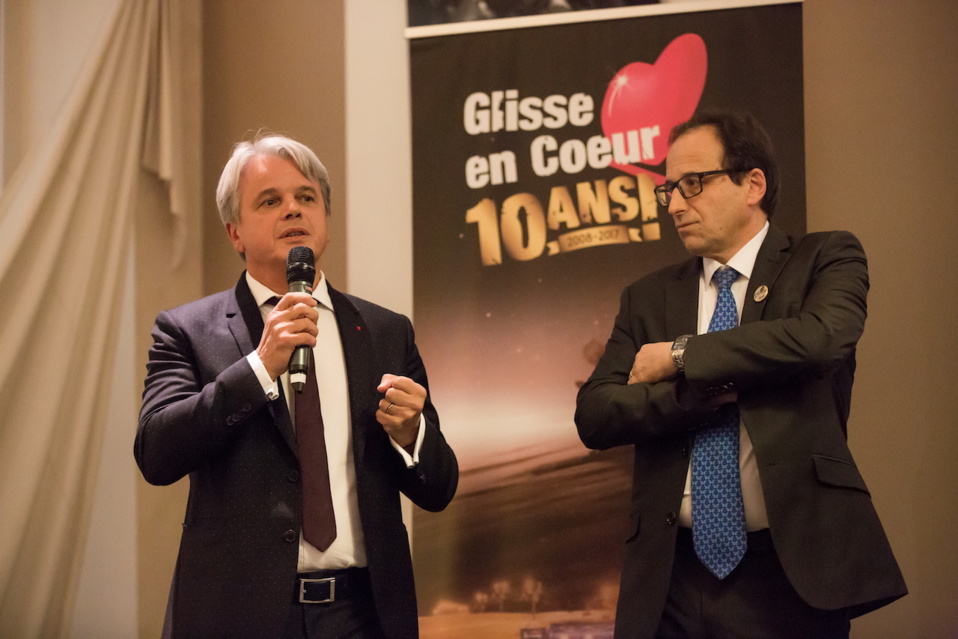 Guy Alba + A. Perrillat-Am_d_ - maire _ B. Delerue - Le Grand-Bornand Guy Alba + A. Perrillat-Am_d_ - maire _ B. Delerue - Le Grand-Bornand