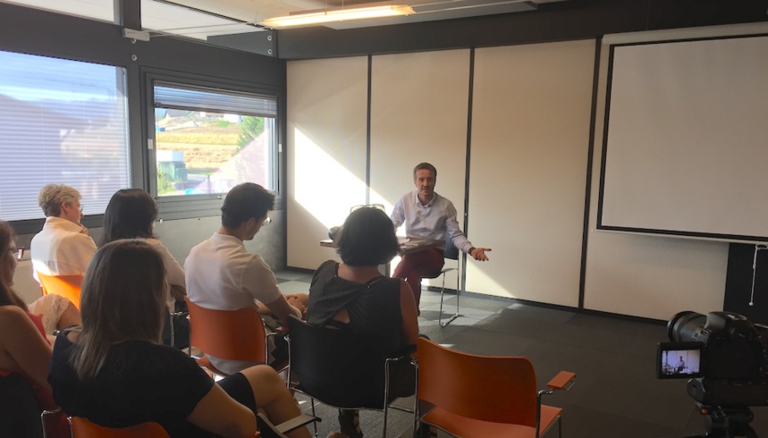 Emmanuel Delessert - CreativeMornings © Damien Tiberio Emmanuel Delessert - CreativeMornings © Damien Tiberio