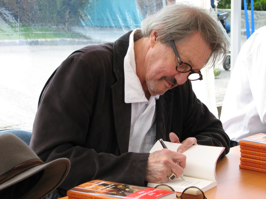 Jacques A. Bertrand à la Fête du Livre de Talloires Jacques A. Bertrand à la Fête du Livre de Talloires