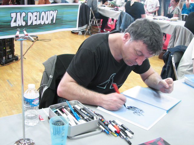 Zac Deloupy - Salon de la Bande Dessinée ©Paul Rassat Zac Deloupy - Salon de la Bande Dessinée ©Paul Rassat