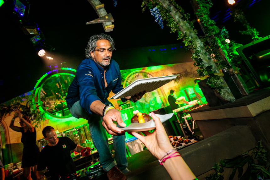 Tomorrowland, un concept musique / gastronomie unique ! Tomorrowland, un concept musique / gastronomie unique !