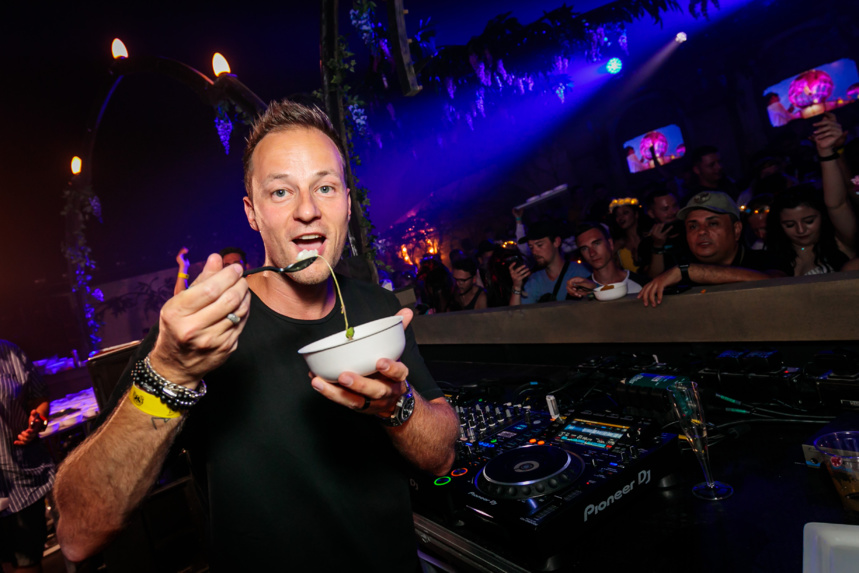 Tomorrowland, un concept musique / gastronomie unique ! Tomorrowland, un concept musique / gastronomie unique !