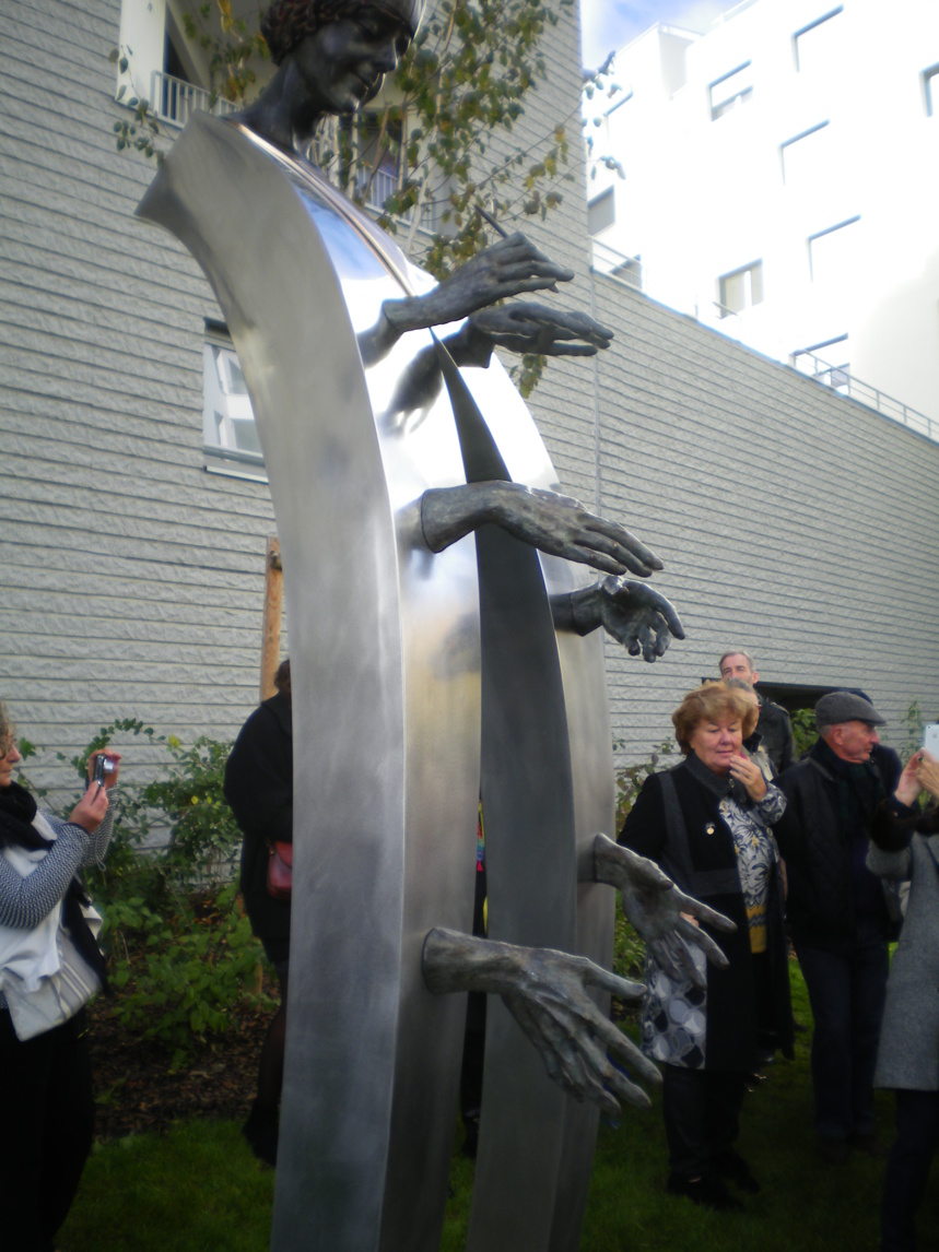 Annecy. Inauguration de la stèle en l’honneur de Suzanne Noël ce 11 novembre 2018 Annecy. Inauguration de la stèle en l’honneur de Suzanne Noël ce 11 novembre 2018