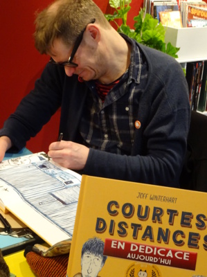 « Courtes distances » de Joff Winterhart aux éditions Çà et Là « Courtes distances » de Joff Winterhart aux éditions Çà et Là