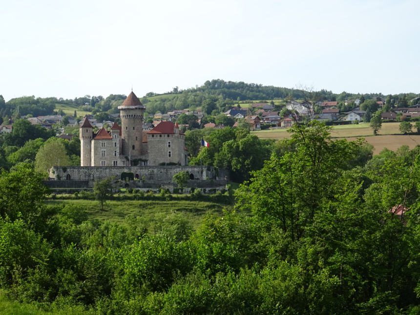 Le château de Montrottier