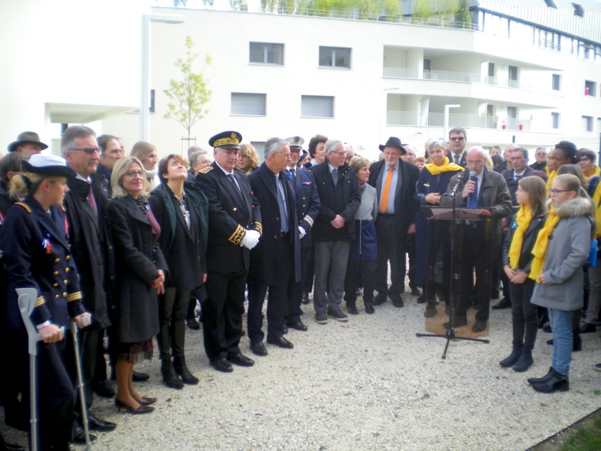 Pierre Lambert en uniforme