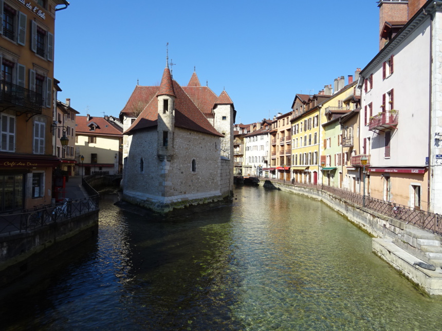 Annecy by day / Piaf, le retour Annecy by day / Piaf, le retour
