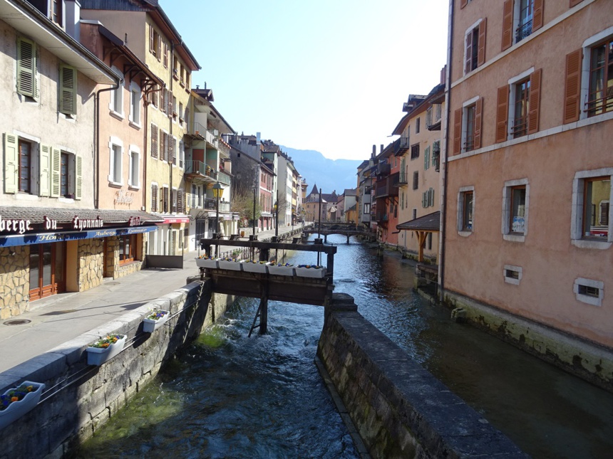 Annecy by day / Piaf, le retour Annecy by day / Piaf, le retour