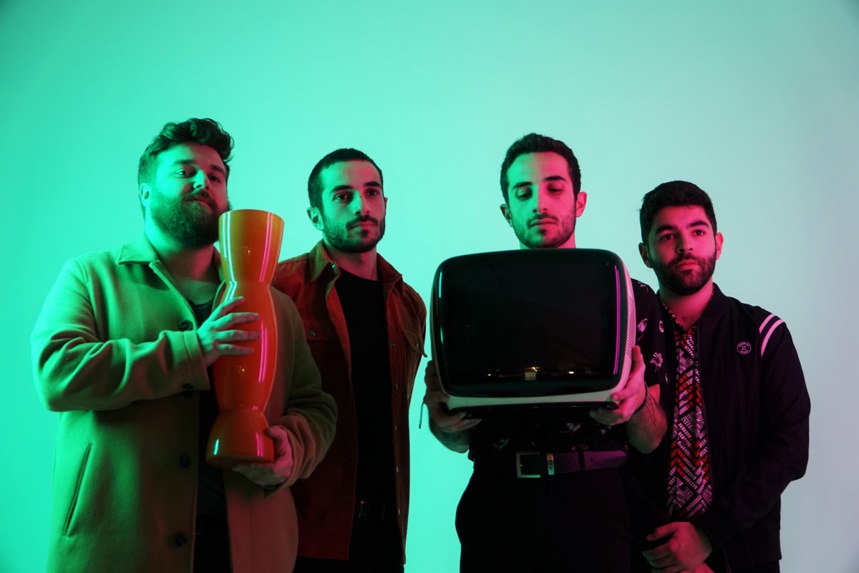 Photo © RomainLohezic Photo © RomainLohezic