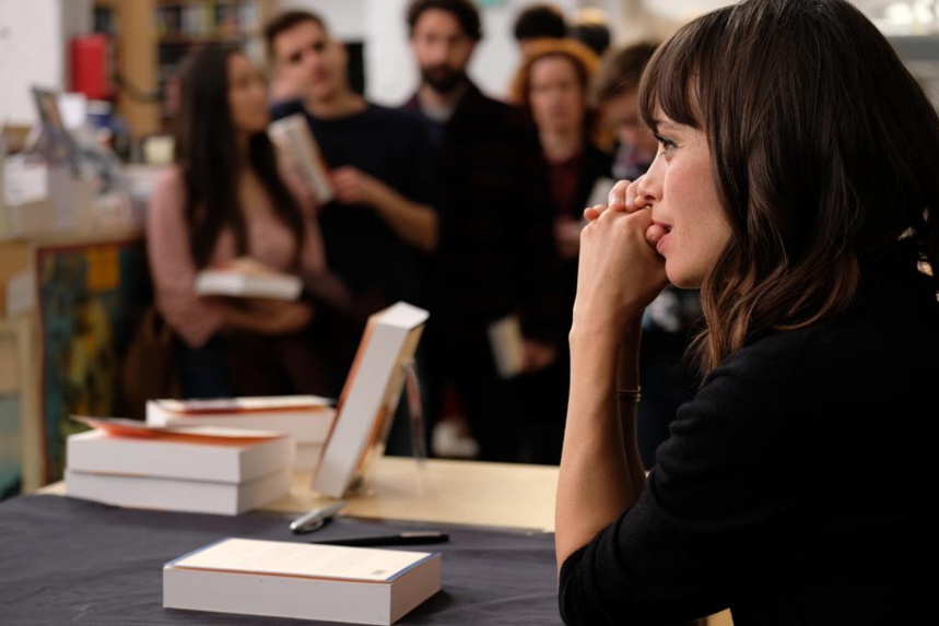 LE BONHEUR DES UNS - Critique et bande annonce LE BONHEUR DES UNS - Critique et bande annonce