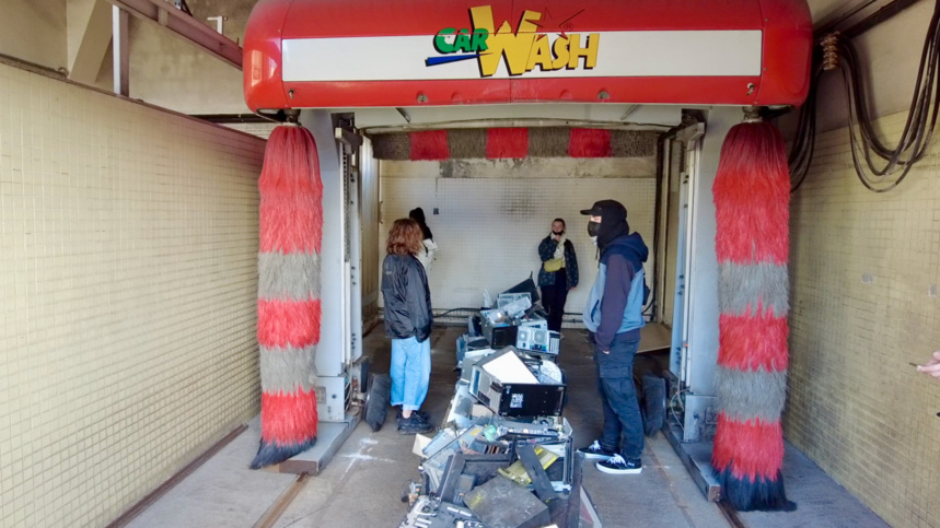 Yannos Majestikos, un artiste "branché" et engagé à l'ESAAA © Cloée Lecomte Yannos Majestikos, un artiste "branché" et engagé à l'ESAAA © Cloée Lecomte