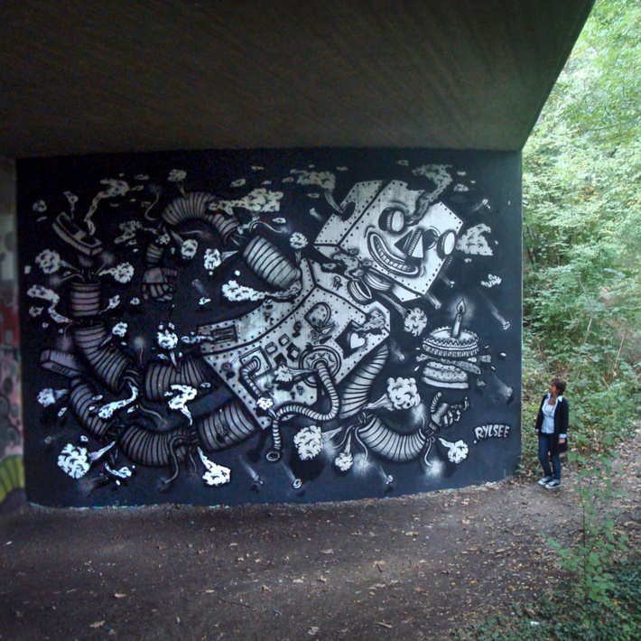 Rylsee, L'artiste au pied du mur Rylsee, L'artiste au pied du mur