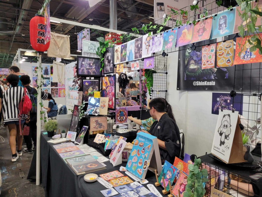 Stand de créations artisanales © Zack Seminet - Japan Expo 2023