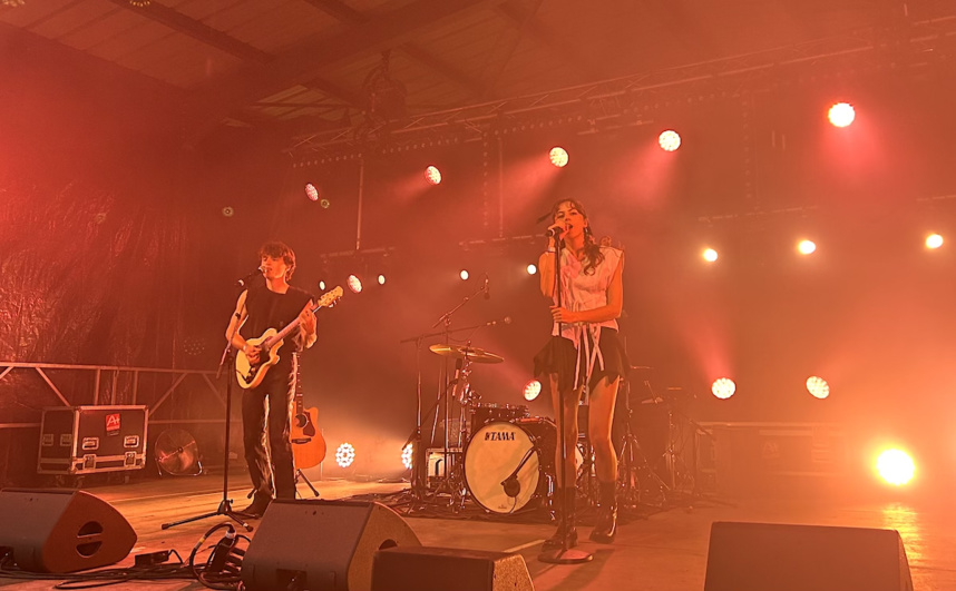 Adèle et Robin - Rock'n Poche 2023 © Cavalière C&L Adèle et Robin - Rock'n Poche 2023 © Cavalière C&L