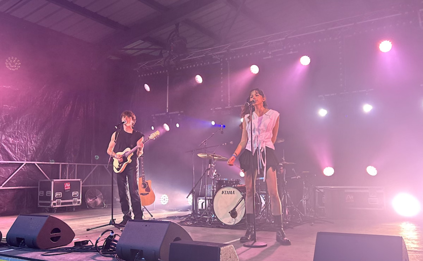 Adèle et Robin - Rock'n Poche 2023 © Cavalière C&L Adèle et Robin - Rock'n Poche 2023 © Cavalière C&L