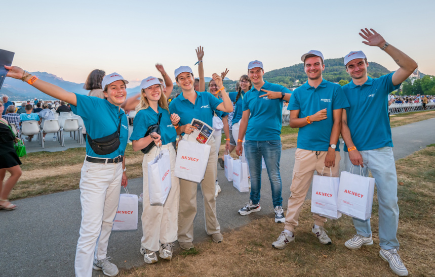 Annecy : Une Fête du Lac Inclusive et Accessible à Tous © Ville d'Annecy Annecy : Une Fête du Lac Inclusive et Accessible à Tous © Ville d'Annecy