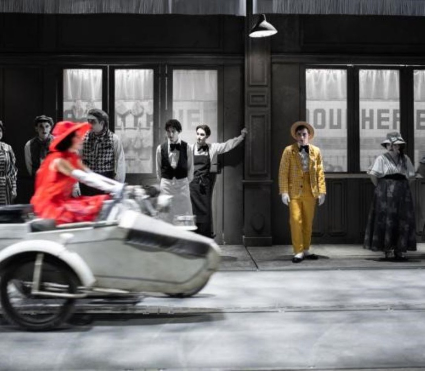 Le spectacle Le Mime et l'Etoile parle du cinéma © Le Puy du fou Le spectacle Le Mime et l'Etoile parle du cinéma © Le Puy du fou