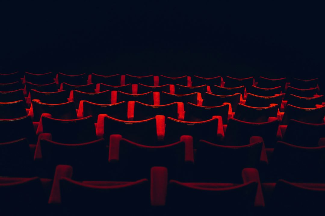 La cinémathèque française est avant tout un lieu pour voir des films © photo de  Lloyd Dirks sur Unsplash