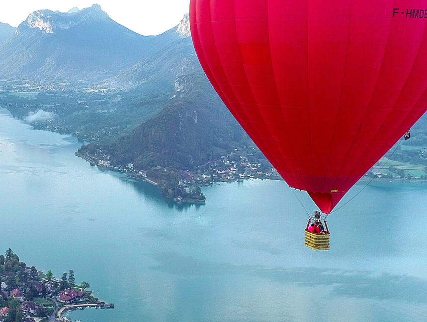 Activités en plein air à faire autour du Lac d'Annecy © wooloomooloo Activités en plein air à faire autour du Lac d'Annecy © wooloomooloo