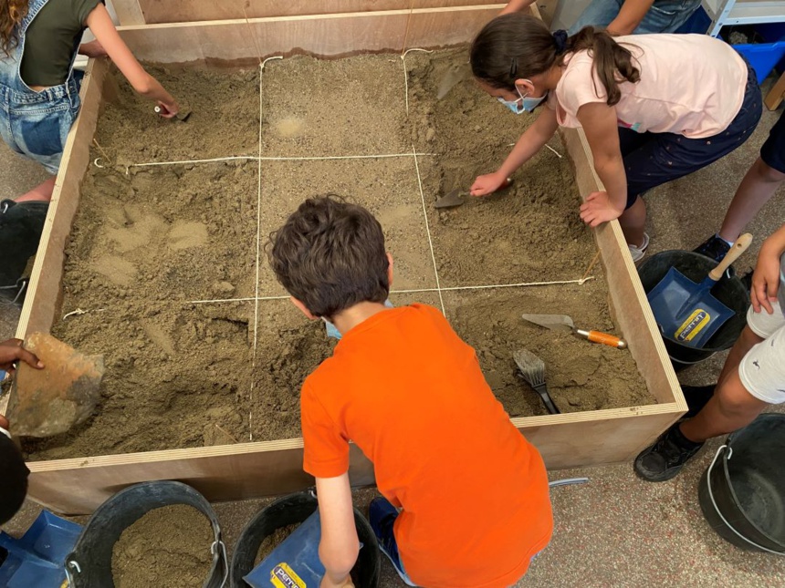 2021 Atelier d'archéologie. Musée d'Archéologie Méditerranéenne de Marseille ©SAbellonVdMarseille 2021 Atelier d'archéologie. Musée d'Archéologie Méditerranéenne de Marseille ©SAbellonVdMarseille