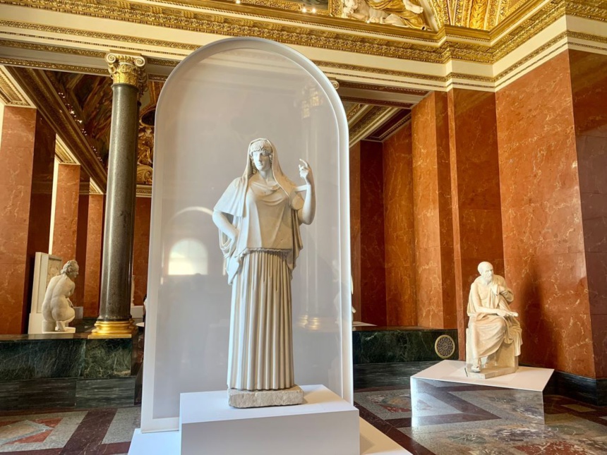 Découvrez l'exposition Chefs-d'œuvre de la collection Torlonia au Musée du Louvre © Move-On Mag Découvrez l'exposition Chefs-d'œuvre de la collection Torlonia au Musée du Louvre © Move-On Mag