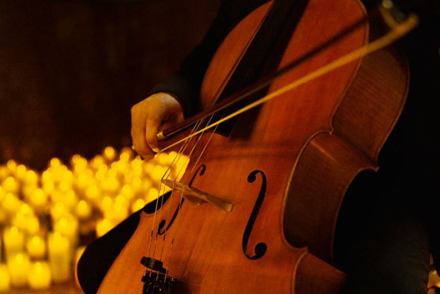 Les concerts candlelight spécial Bridgerton proposent une soirée spéciale sur la thématique de la série © Fever Les concerts candlelight spécial Bridgerton proposent une soirée spéciale sur la thématique de la série © Fever