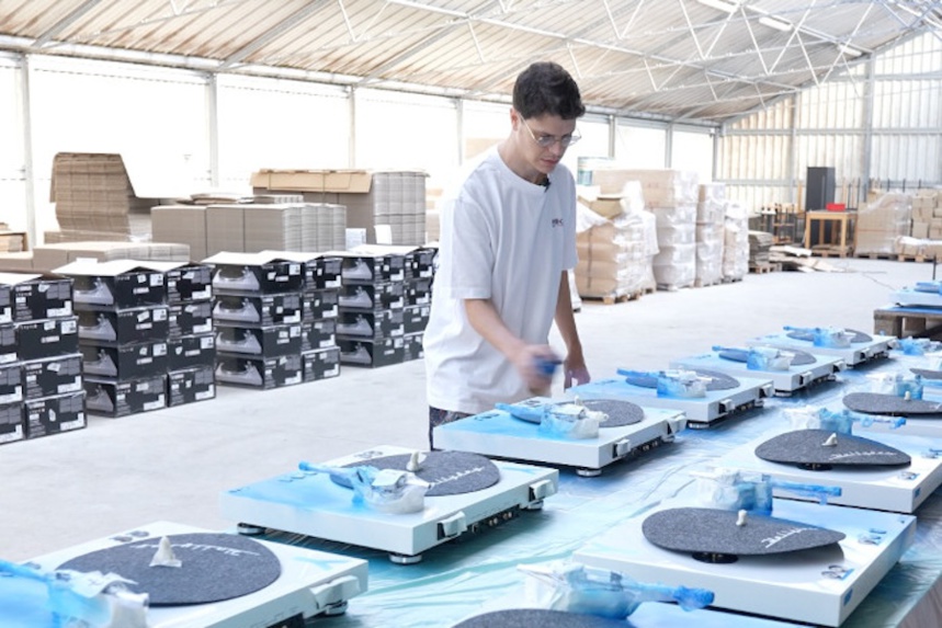 Jisbar personnalisation visuelle © Jisbar Jisbar personnalisation visuelle © Jisbar