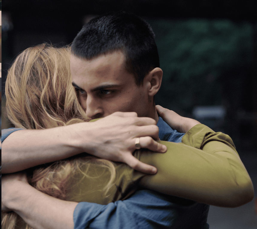 Film La Réparation - Julia De Nunez - Julien De Saint Jean © CINÉFRANCE STUDIOS