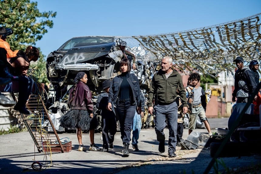 Film Chien 51 - Gilles Lellouche, Adèle Exarchopoulos ©Chi-Fou-Mi Productions Film Chien 51 - Gilles Lellouche, Adèle Exarchopoulos ©Chi-Fou-Mi Productions