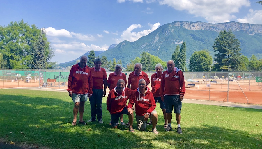 Tournoi de Tennis des Petits Princes 2018 / Les indispensables qui assurent l'entretien des courts ©DR