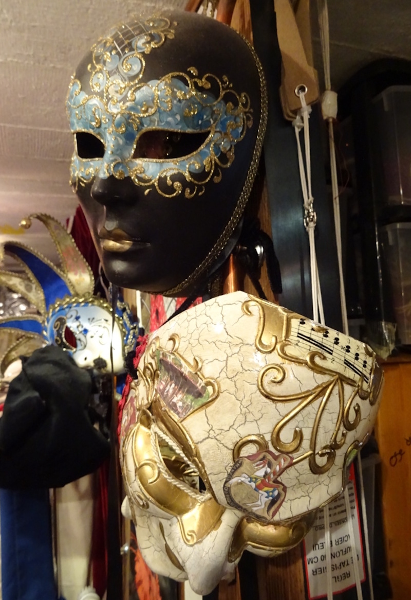 Michel Lingua un éclairagiste dans la lumière ©Paul Rassat Michel Lingua un éclairagiste dans la lumière ©Paul Rassat