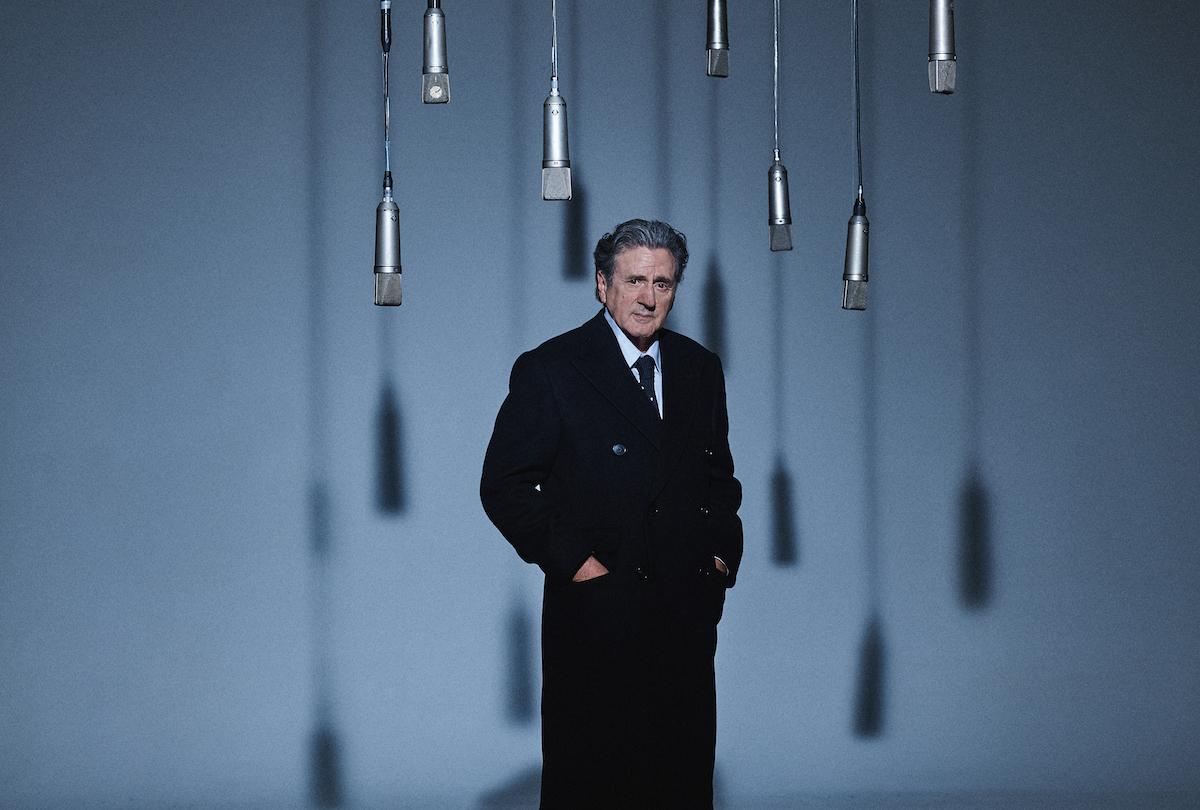 Daniel Auteuil le 14 mai 2022 à Thônes pour "Déjeuner en l'air" Daniel Auteuil le 14 mai 2022 à Thônes pour "Déjeuner en l'air"