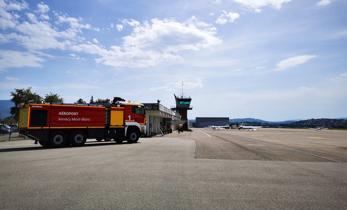 Les abeilles ont maintenant leur piste d'atterrissage à l’aéroport Annecy !