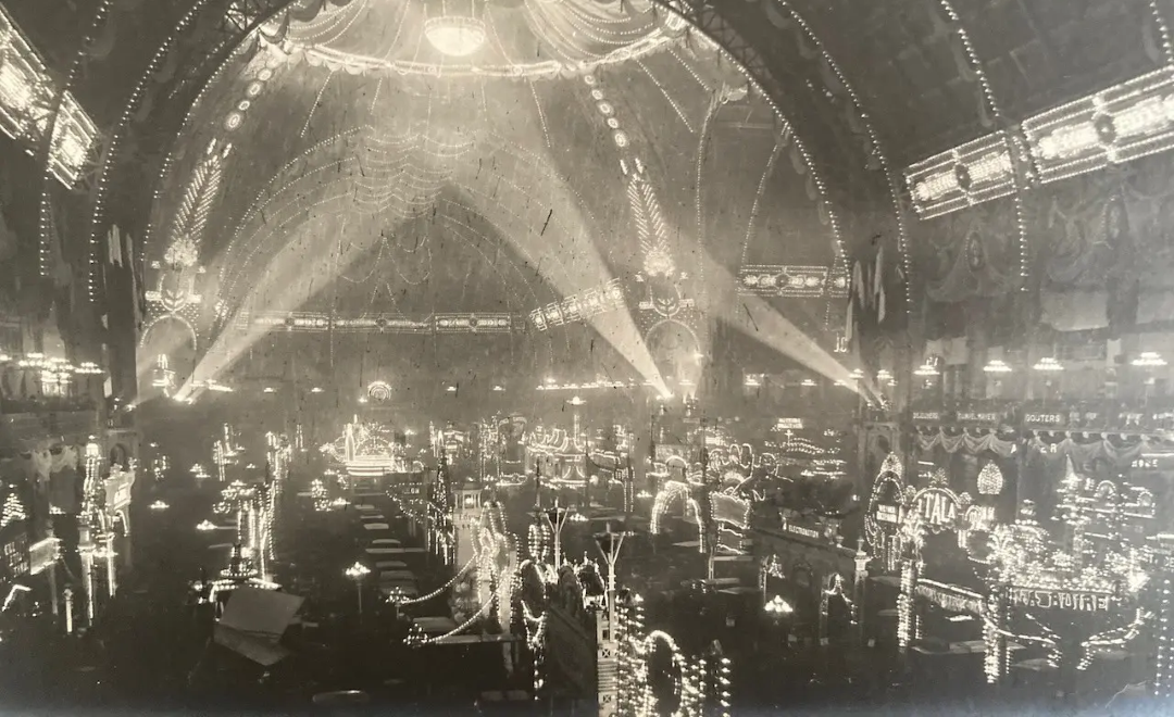 Le Grand Palais a accueilli le salon de l'automobile en 1907  © Caroline Duball-letailleur Le Grand Palais a accueilli le salon de l'automobile en 1907  © Caroline Duball-letailleur