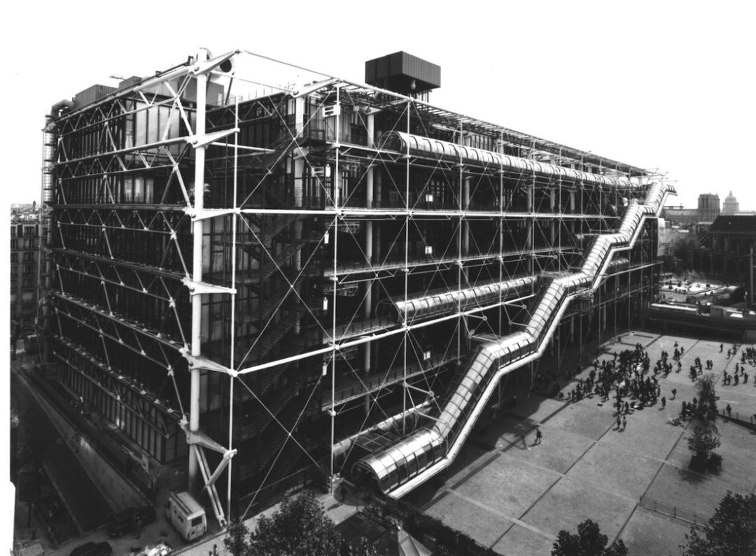 Façade du Centre Pompidou en 1977, © DR, centre Pompidou