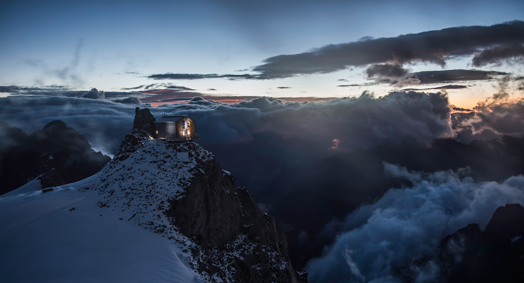 Nouvelle Cabine De L'aigle / copyright Pascal Tournaire