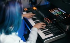 L'Art de Composer Sans Limites : Comment les Claviers Arrangeurs Révolutionnent la Création Musicale