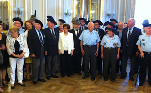 Quand les Chasseurs Alpins français rencontrent les Alpini italiens...