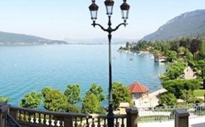 Le palace de Menthon, grain de Folie sur les rives du Lac d’Annecy