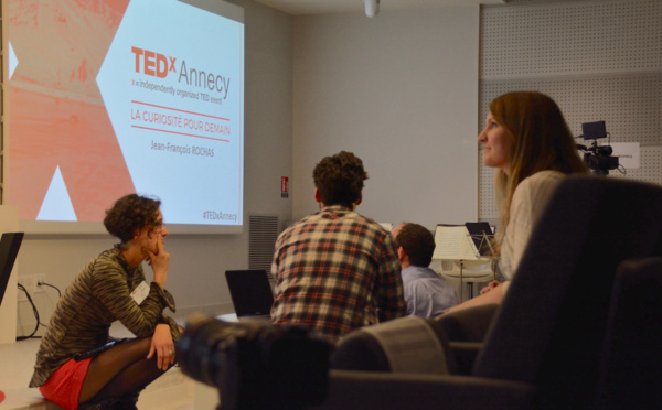 Conférences TEDx Annecy, la curiosité pour demain