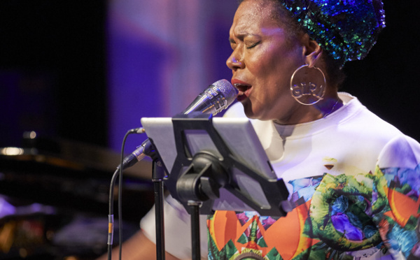 Festival Jazz Château Clermont en Genevois côtés cour et jardin