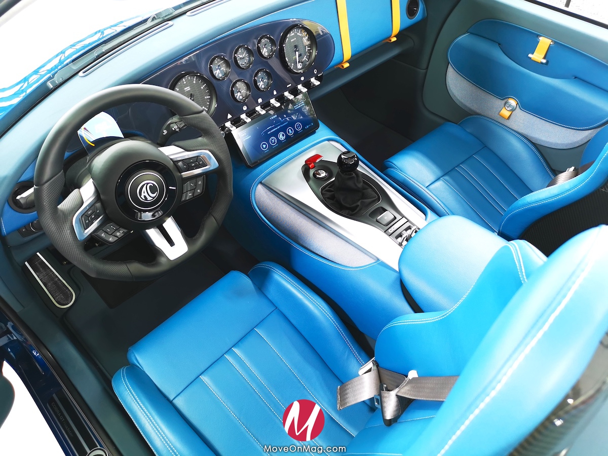 Ac Cobra MK6 - 24h du Mans - 100eme anniversaire historique - Le Mans Classic 2023 - Photo Move-On Magazine
