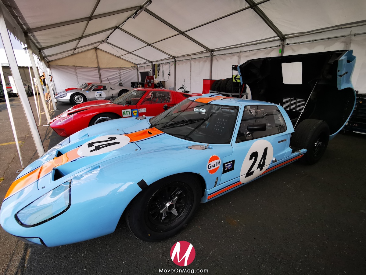 54 - Ford GT 40 - 24h du Mans - 100eme anniversaire historique - Le Mans Classic 2023 - Photo Move-On Magazine